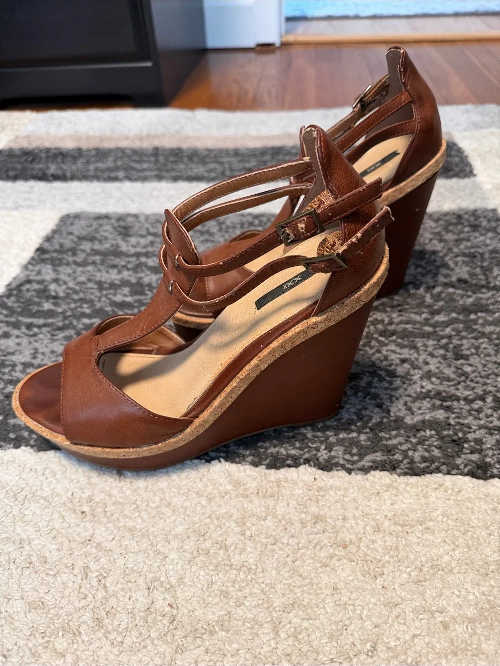 Forever 21 platform wedge sandals, brown / cork, sz 8, pre-loved condition! Y2K!